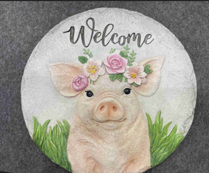 Welcome Pig Stepping Stone